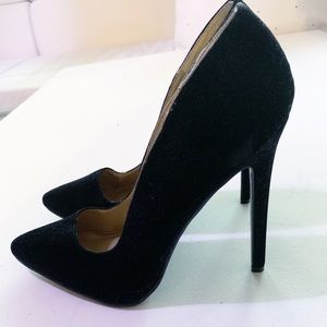 Highest Heel Collection Suede pump Sz.9